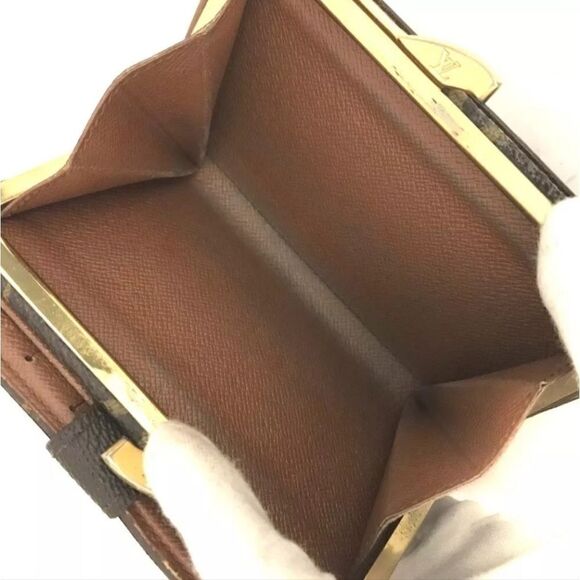 Louis Vuitton Monogram Porte Monnaie Billets Bifold Wallet/MI0937. - Picture 7 of 8
